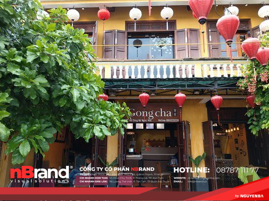 Cách bảng hiệu văn hóa địa phương thúc đẩy du lịch bền vững 12 Cách bảng hiệu văn hóa địa phương thúc đẩy du lịch bền vững image loat anh nhap gia tuy tuc cua nhieu cua hang tru so tai hoi an hue 164784863094447